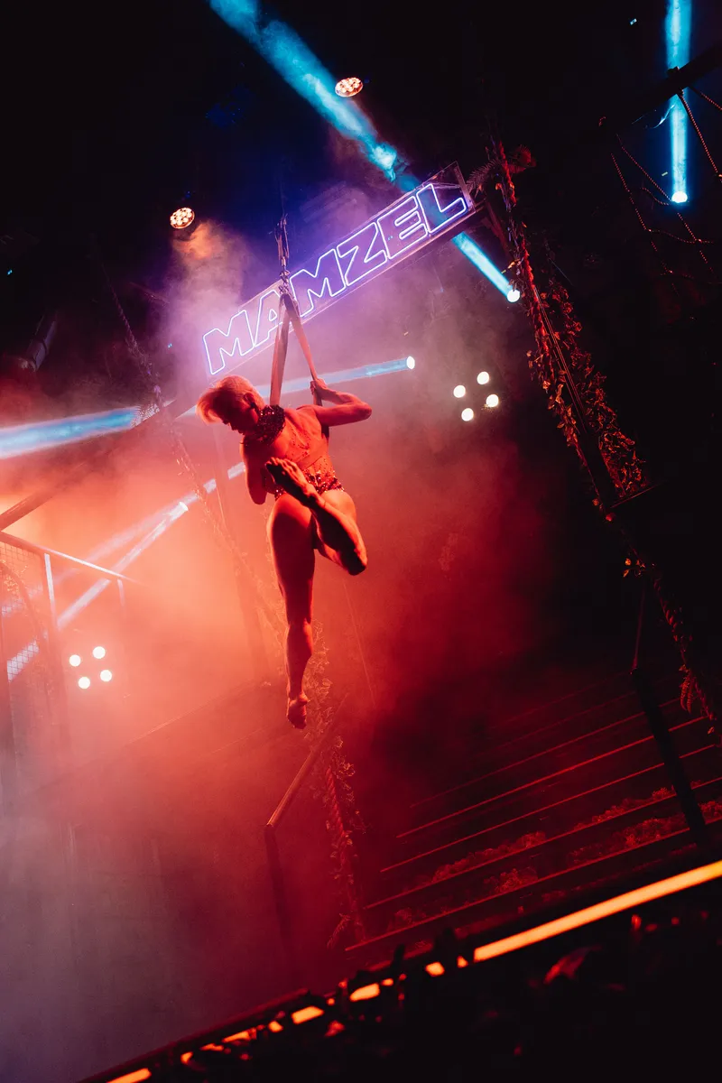 trapecista show Mamzel